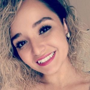 Meet your Posher, Savannah